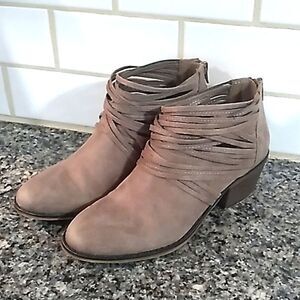 Fergalicious Taupe Wicket Style Chunky Heeled Booties. Size 6.5